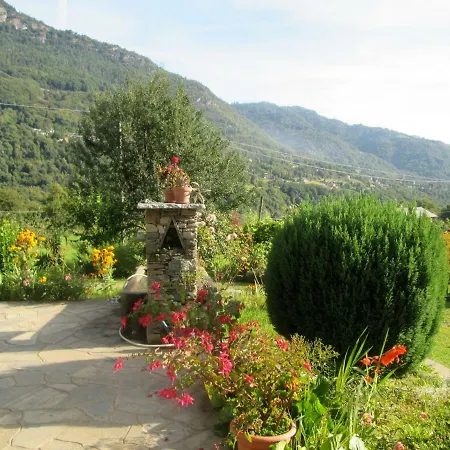 The Old Fountain Bed & Breakfast Torre Pellice